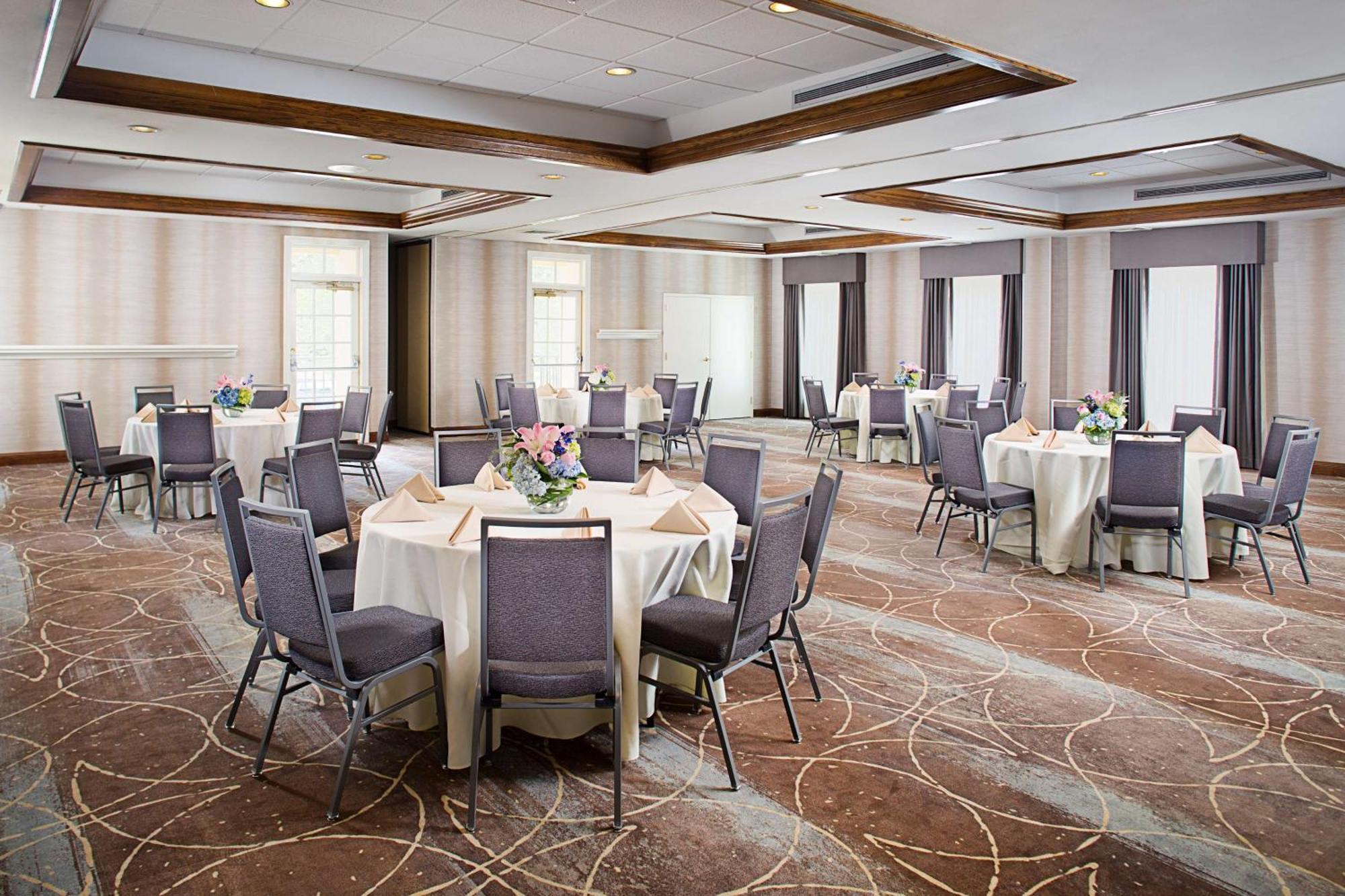 Homewood Suites By Hilton Raleigh/Кари Екстериор снимка
