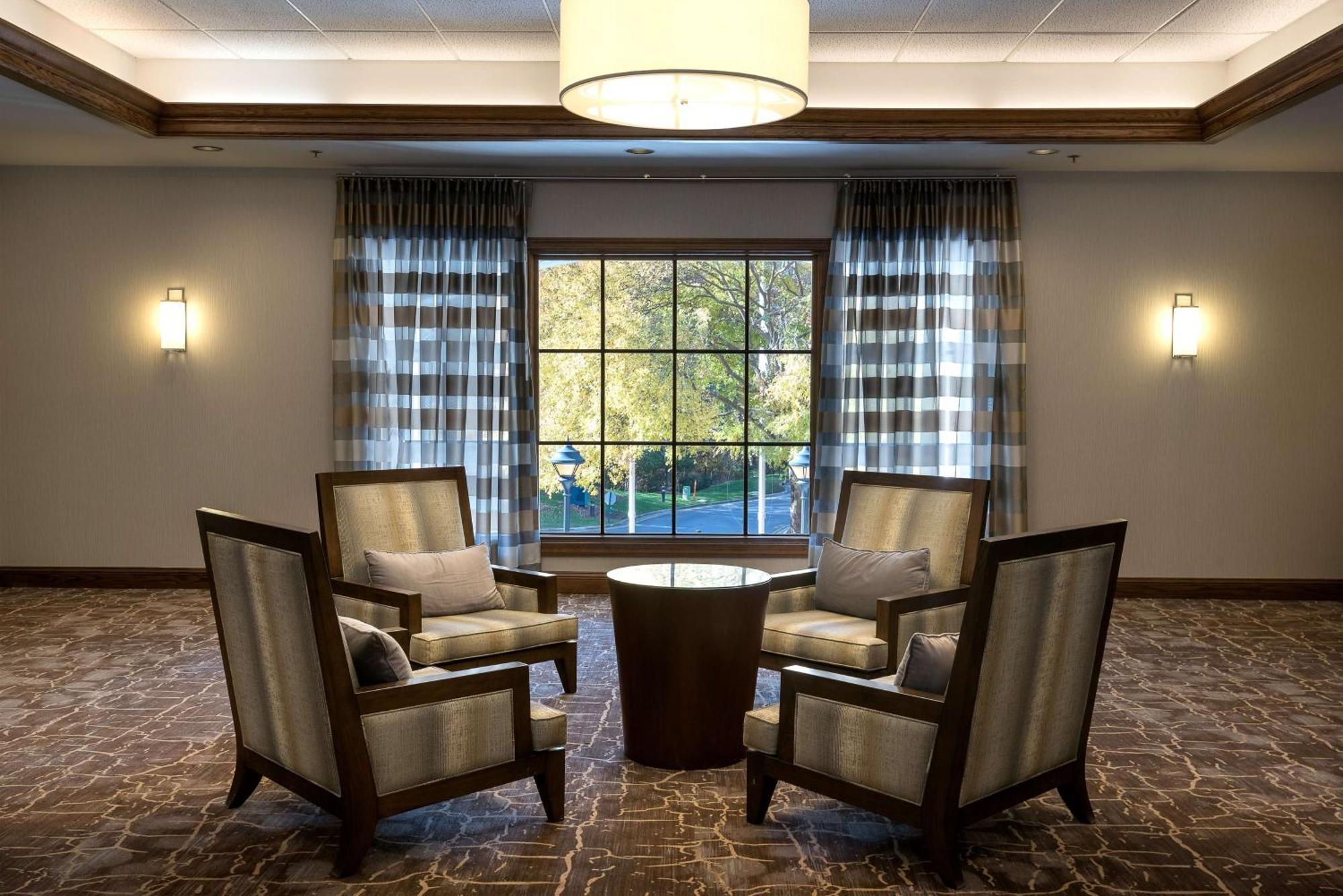 Homewood Suites By Hilton Raleigh/Кари Екстериор снимка