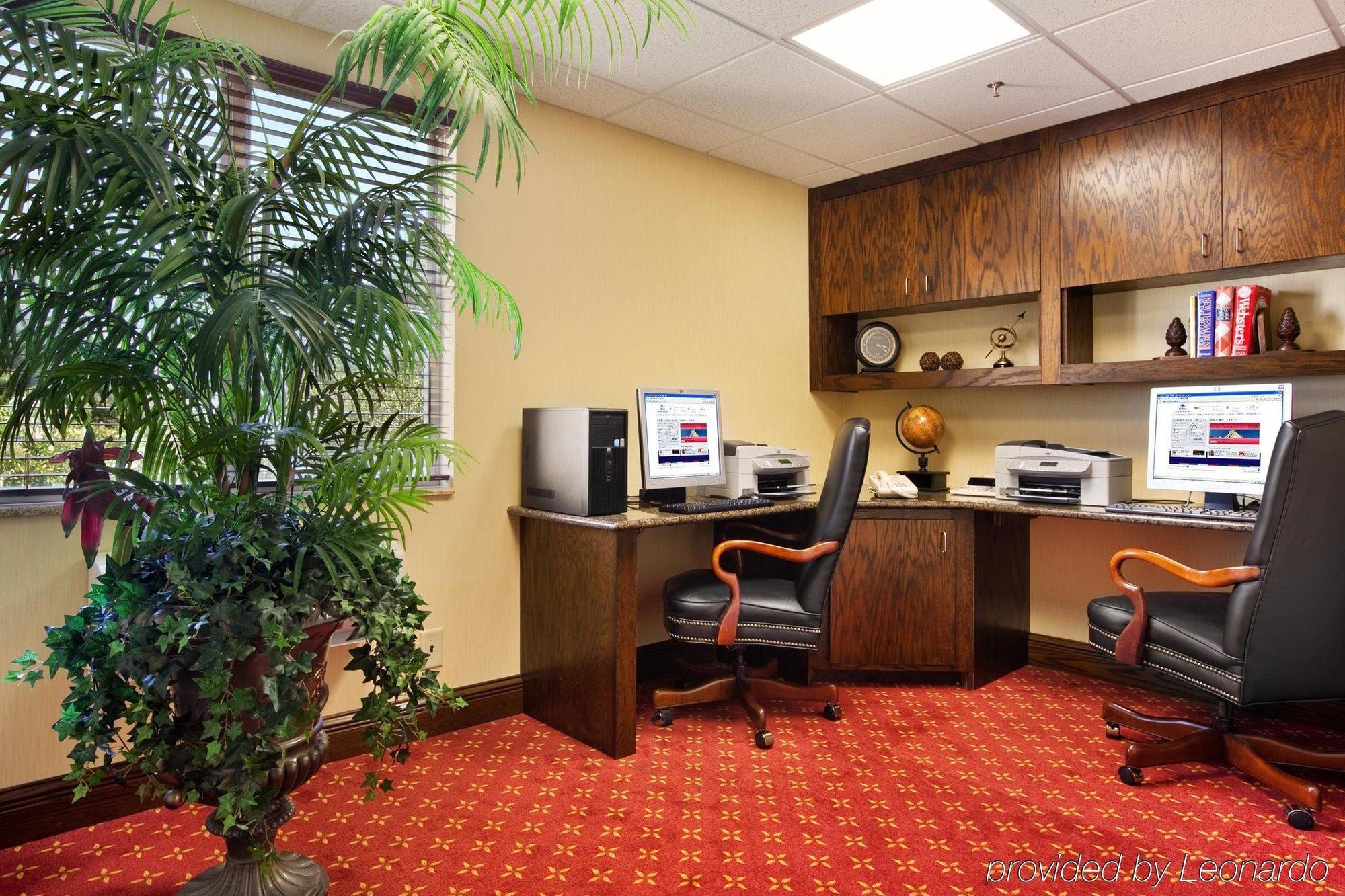 Homewood Suites By Hilton Raleigh/Кари Екстериор снимка